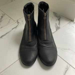 Ariat English Paddock Boots